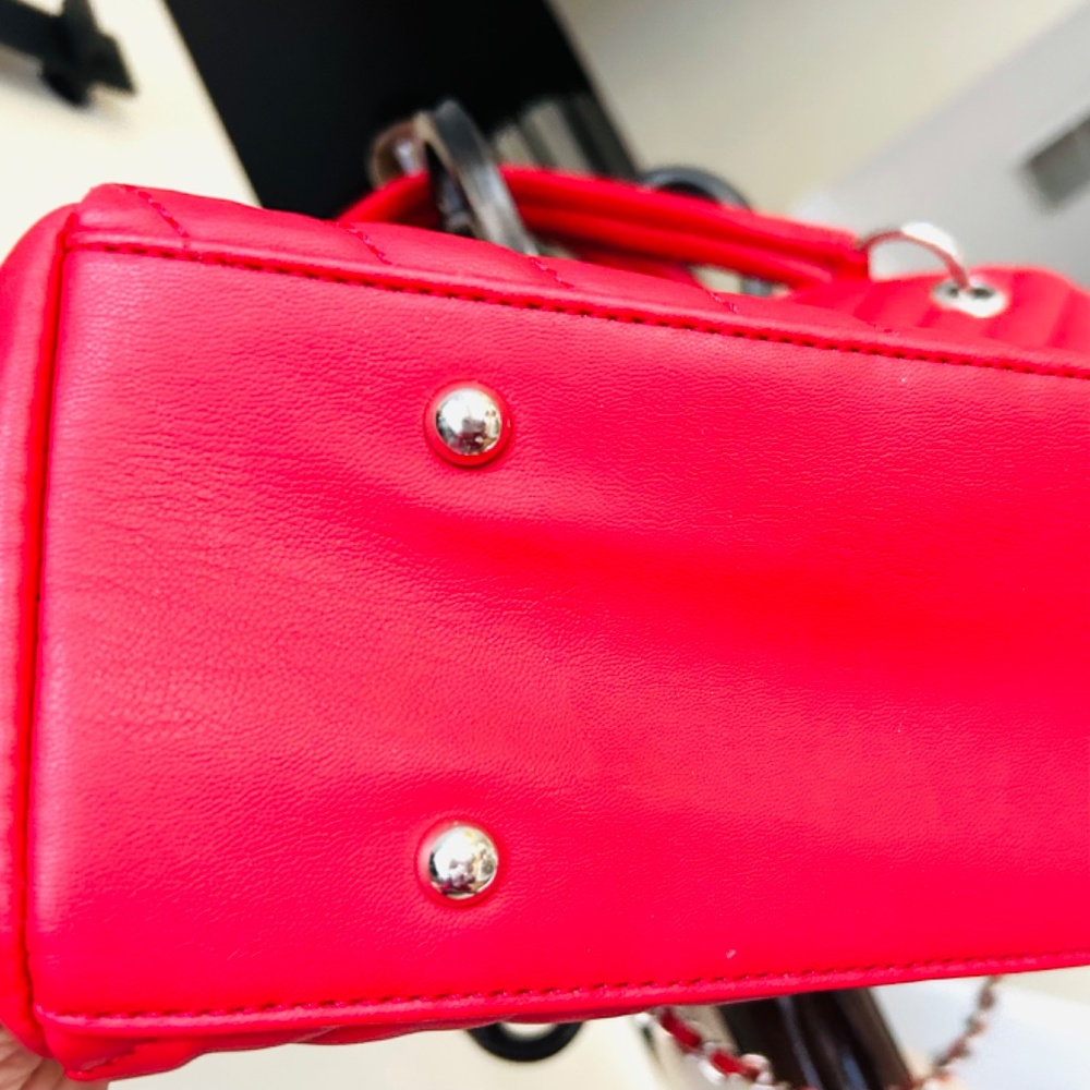 Badgley Mischka Purse - Picture 4 of 4